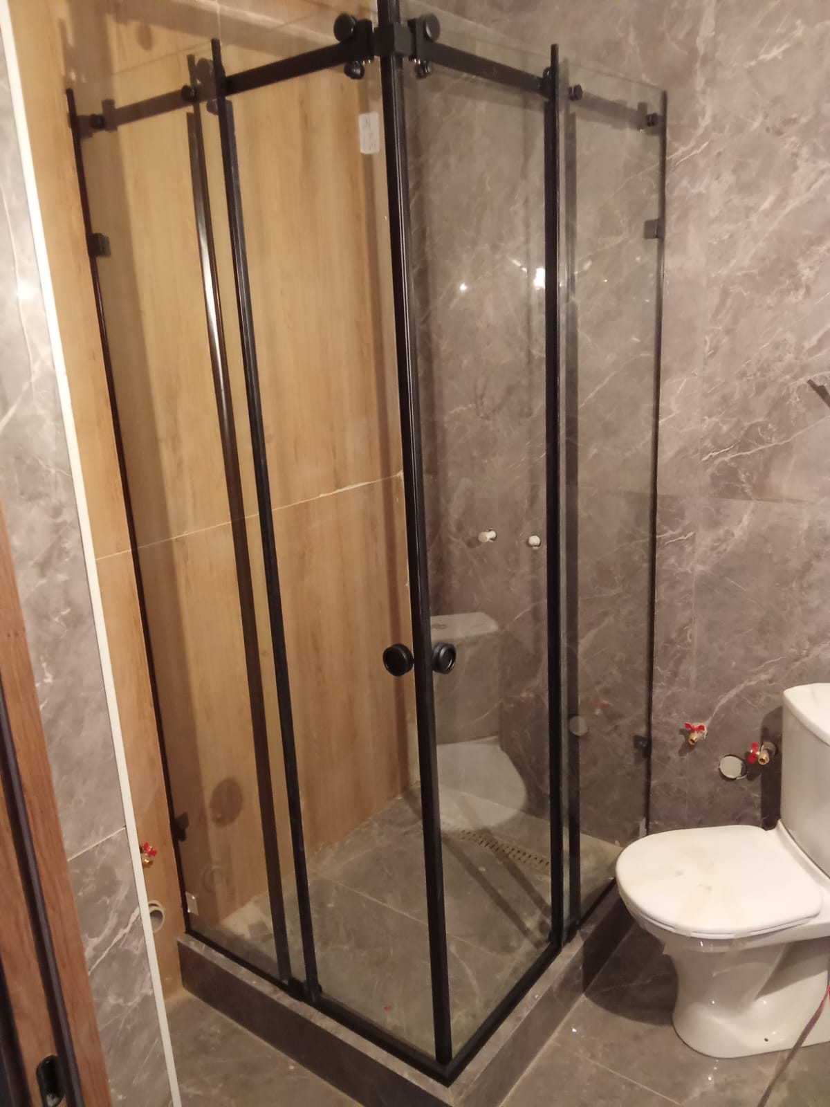 Работа 1: ИП Glass mirror for you