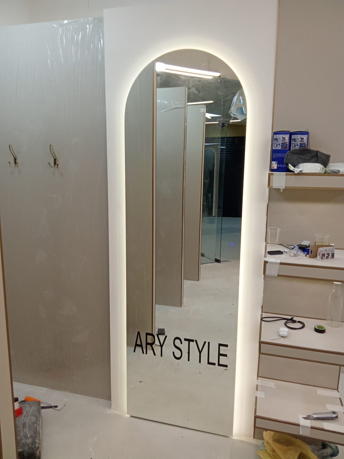 Работа 3: ИП Glass mirror for you